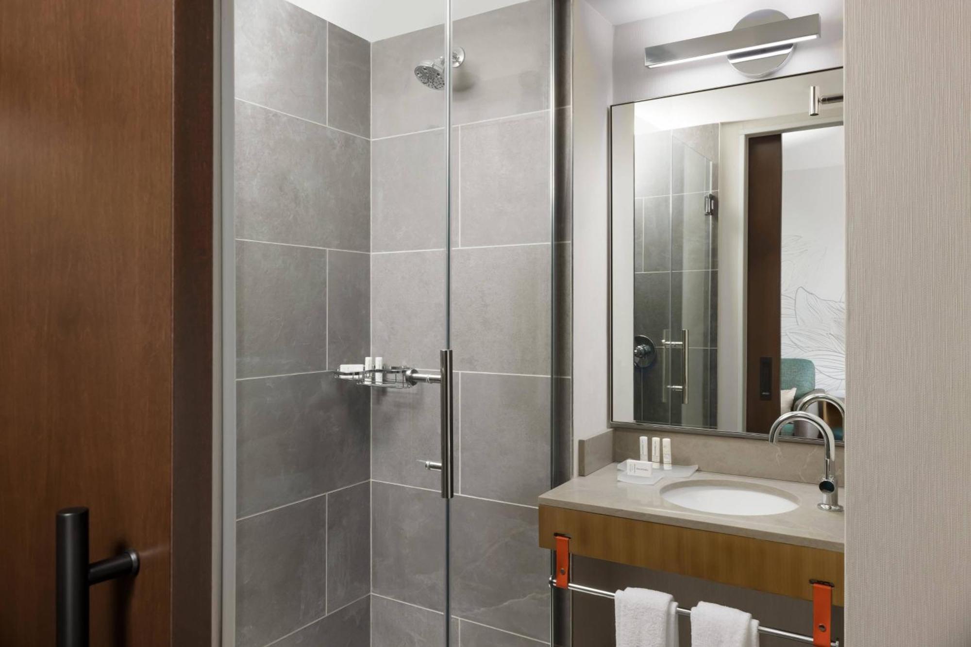 Springhill Suites By Marriott New York Manhattan Chelsea Esterno foto
